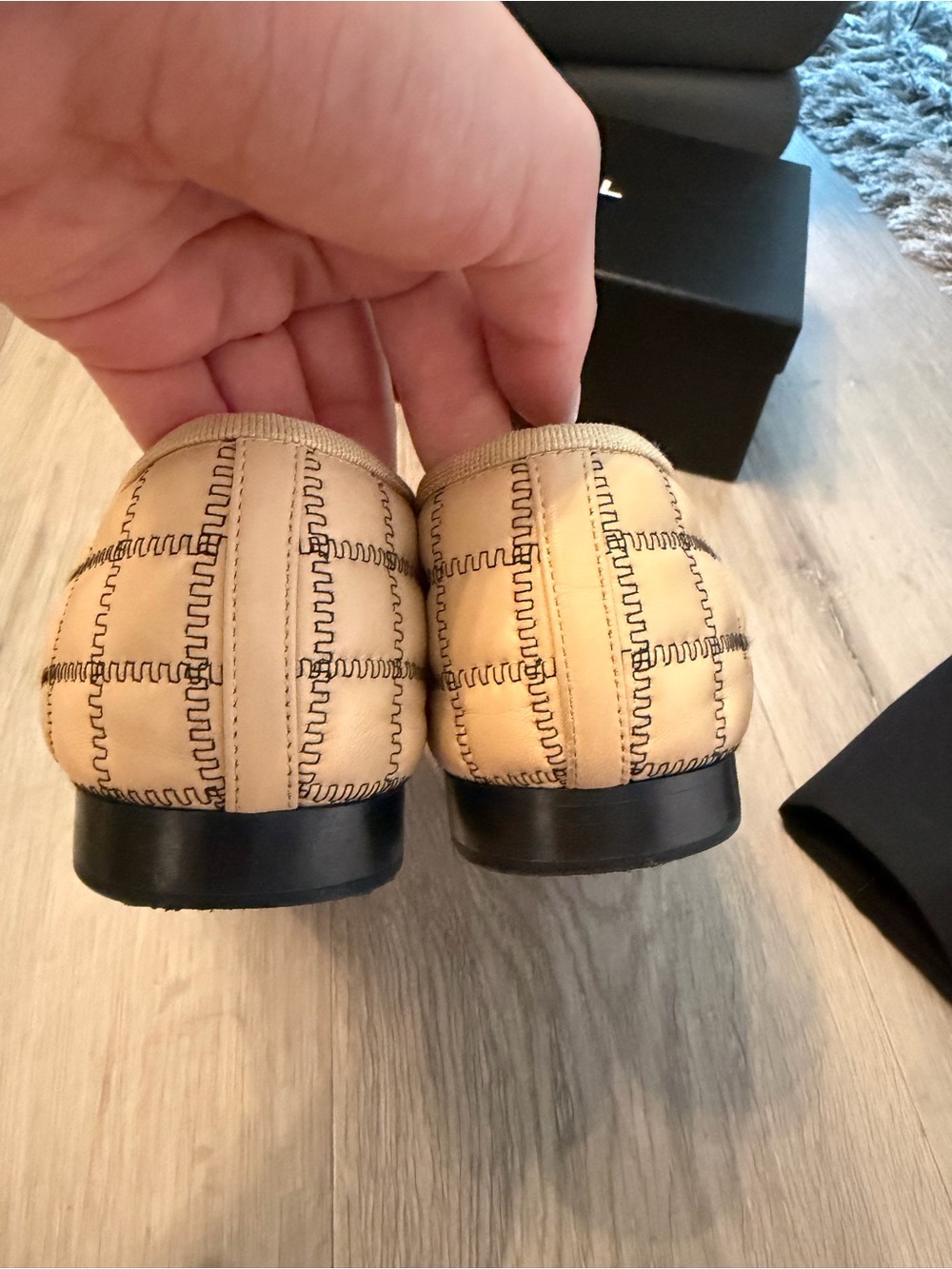 CHANEL Ballet Flat Beige & Black - Picture 6 of 6